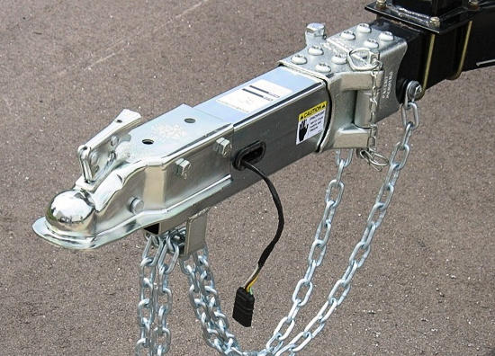 Safety Chains on the Trailer Tongue Hinge